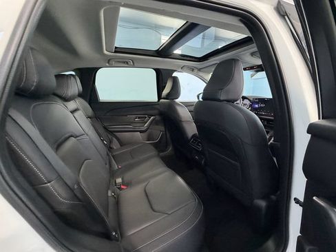 Certified 2026 MAZDA CX-5 2.5 S w/ Premium Package AWD/4WD image 13