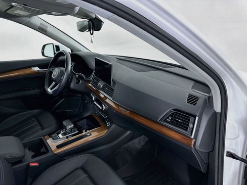 Used 2023 Audi Q5 2.0T Premium Plus AWD/4WD image 32