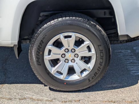 Used 2021 Chevrolet Colorado LT RWD image 9