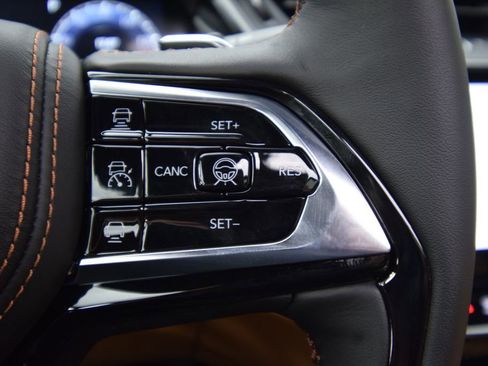 New 2026 Jeep Grand Cherokee Summit AWD/4WD image 29