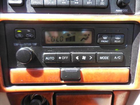 Used 1999 Toyota Solara SLE w/ Sport Pkg image 7