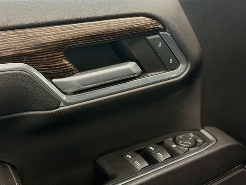 Used 2023 GMC Sierra 1500 Elevation image 15
