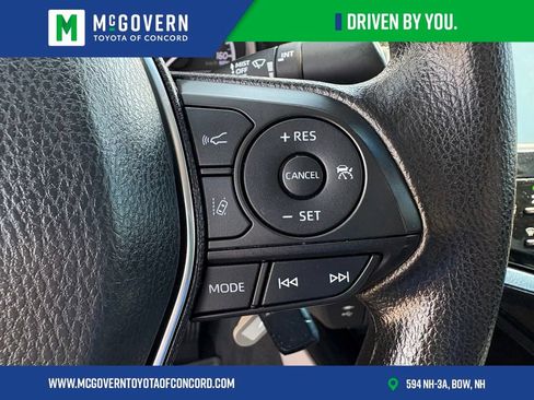 Used 2018 Toyota Camry LE FWD image 28