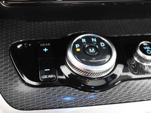 New 2025 Ford Expedition Platinum w/ Stealth Performance Package image 50