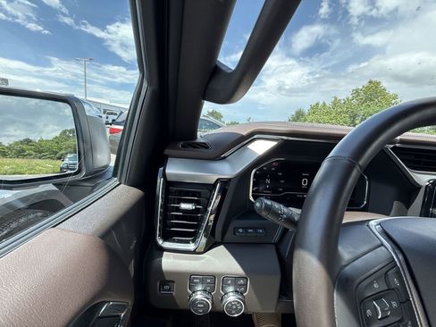 Certified 2024 GMC Sierra 1500 Denali w/ Denali Reserve Package AWD/4WD image 24