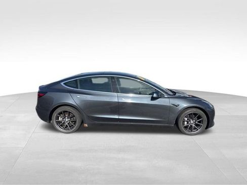 Used 2019 Tesla Model 3 Long Range AWD/4WD image 2