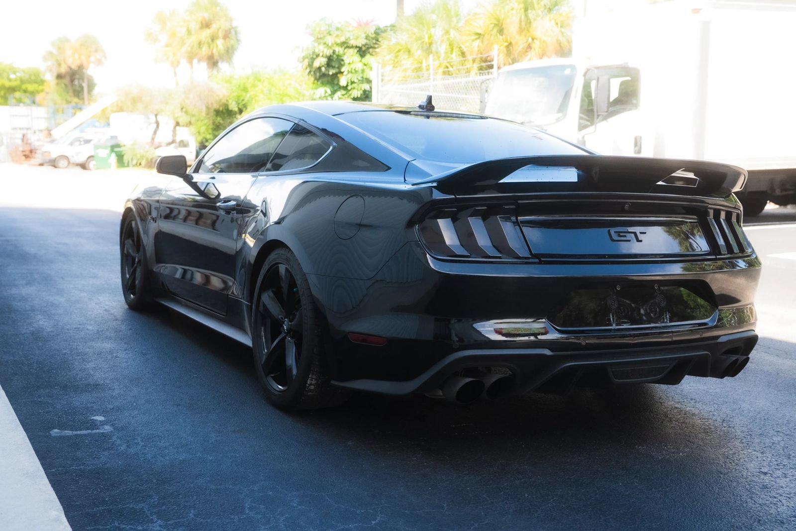 Used 2021 Ford Mustang GT Premium w/ Black Accent Package RWD image 10