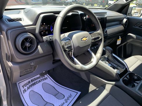 New 2026 Chevrolet Colorado W/T w/ WT Custom Package AWD/4WD image 11