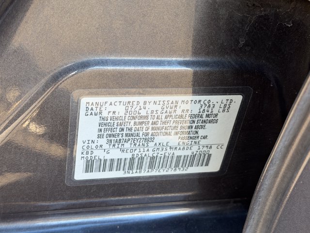 Used 2014 Nissan Sentra S FWD image 27