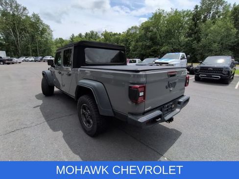 Used 2020 Jeep Gladiator Sport w/ Quick Order Package 24S AWD/4WD image 12