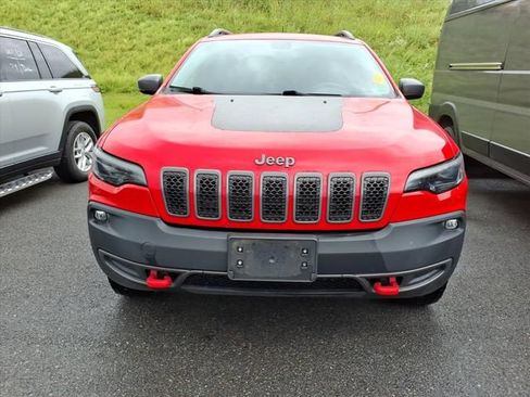Used 2019 Jeep Cherokee Trailhawk w/ Comfort/Convenience Group AWD/4WD image 11