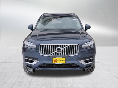 Used 2024 Volvo XC90 T8 Ultimate image 2