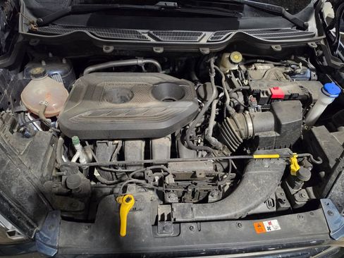 Used 2022 Ford EcoSport S AWD/4WD image 9