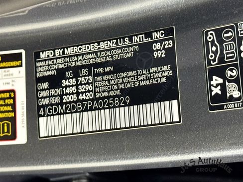 Used 2023 Mercedes-Benz EQS 450+ SUV image 42