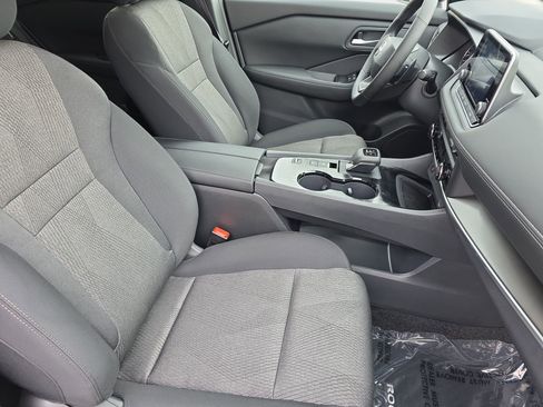 New 2026 Nissan Rogue SV w/ Cold Weather Package FWD image 10