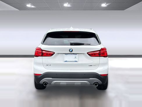 Used 2018 BMW X1 xDrive28i w/ Premium Package AWD/4WD image 10