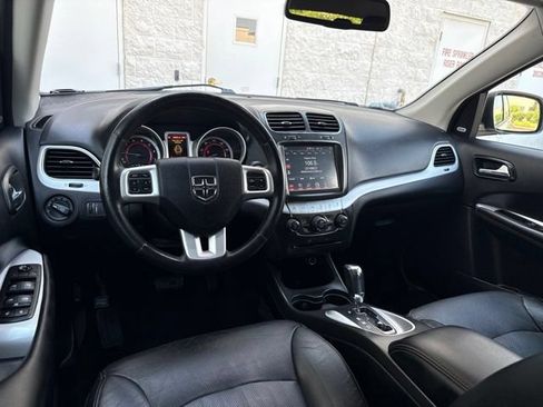 Used 2019 Dodge Journey GT AWD/4WD image 25