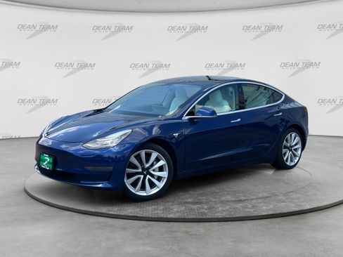 Used 2020 Tesla Model 3 Long Range AWD/4WD image 3