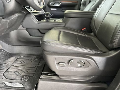 Used 2024 GMC Sierra 1500 Denali w/ Technology Package image 15