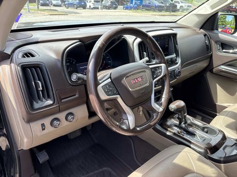 Used 2020 GMC Canyon SLT w/ Trailering Package AWD/4WD image 16