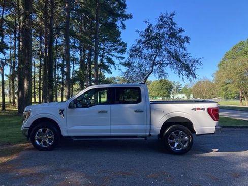 Used 2023 Ford F150 XLT image 6