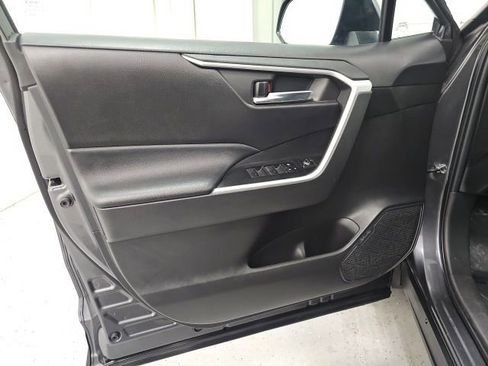 Certified 2022 Toyota RAV4 XLE image 12
