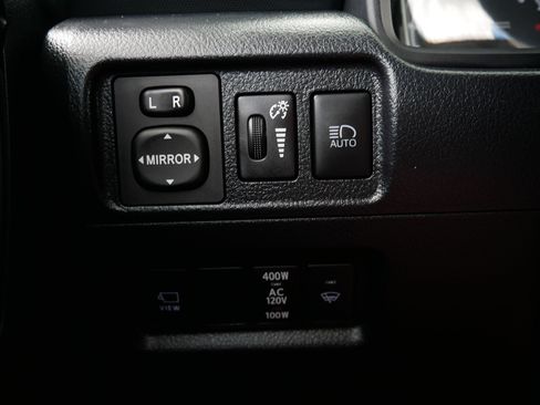 Used 2024 Toyota 4Runner TRD Off-Road Premium w/ Off Road Premium Plus Package AWD/4WD image 26