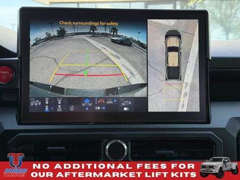 Used 2025 Toyota Tacoma TRD Pro AWD/4WD image 39