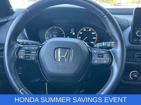 Used 2025 Honda HR-V Sport image 18