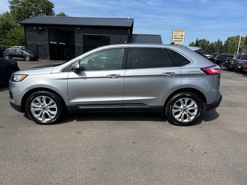Used 2021 Ford Edge Titanium w/ Cargo Accessory Package image 5