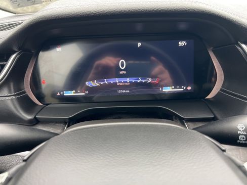 Used 2023 Jeep Grand Cherokee L Limited w/ Luxury Tech Group II image 19