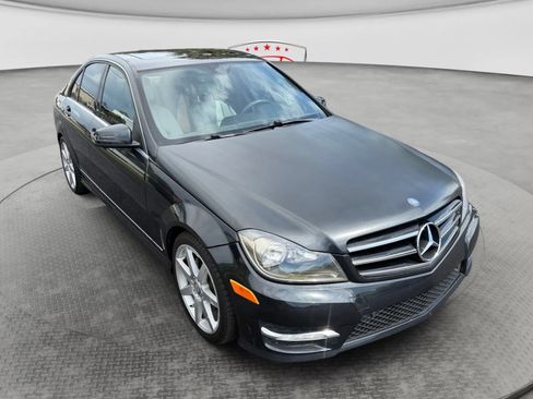Used 2014 Mercedes-Benz C 250 Sedan image 7