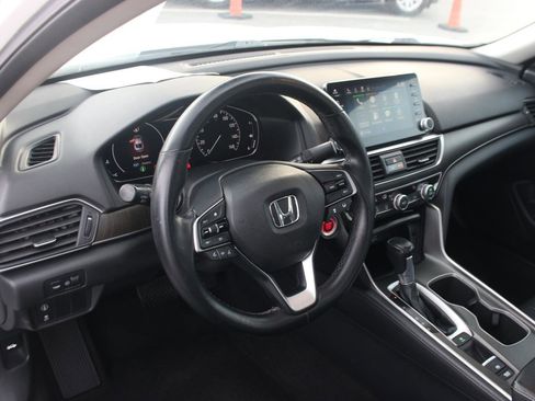 Used 2018 Honda Accord EX-L image 15