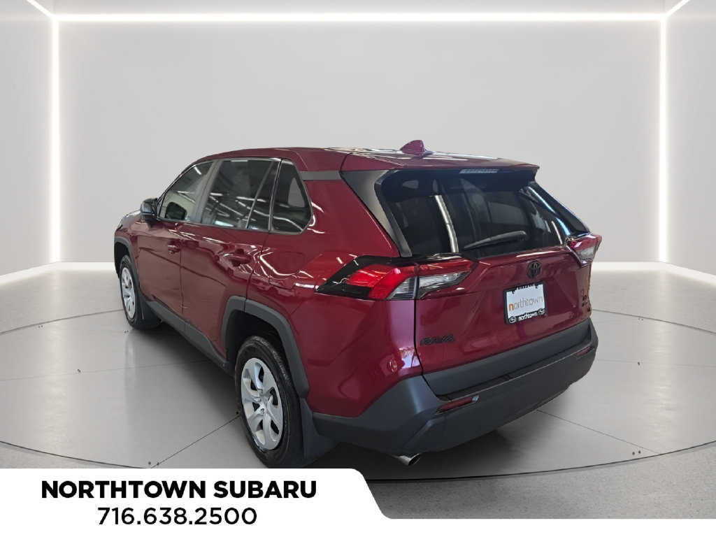 Used 2024 Toyota RAV4 LE AWD/4WD image 11