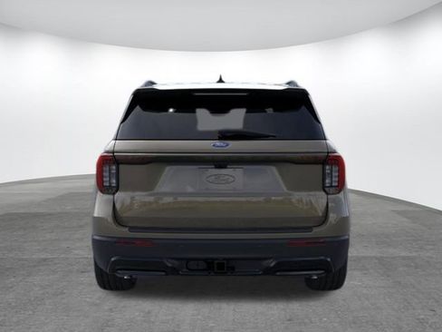 New 2026 Ford Explorer ST-Line w/ ST-Line Street Pack image 5