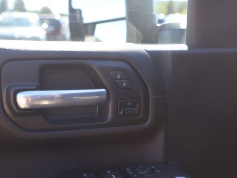 Used 2021 GMC Sierra 2500 AT4 w/ AT4 Premium Plus Package AWD/4WD image 22