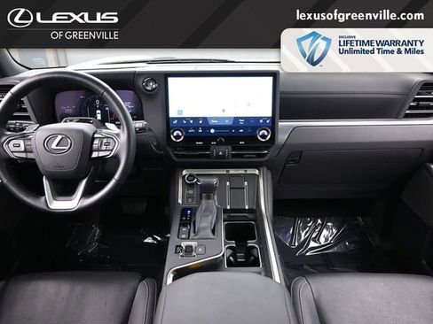 Used 2024 Lexus GX 550 w/ Accessory Package (Z1) AWD/4WD image 29