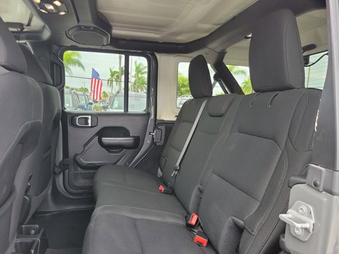 Used 2020 Jeep Wrangler Unlimited Sport AWD/4WD image 11