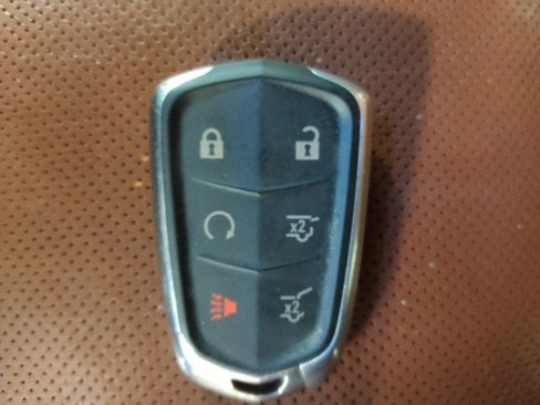 Used 2015 Cadillac Escalade Luxury AWD/4WD image 32