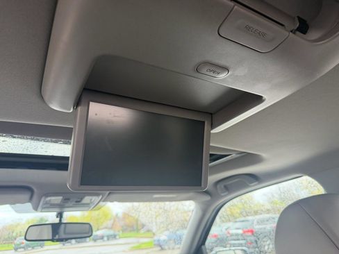 Used 2011 Honda Pilot Touring image 15