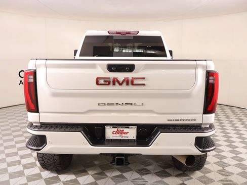 Used 2024 GMC Sierra 2500 Denali w/ Denali Reserve Package AWD/4WD image 22