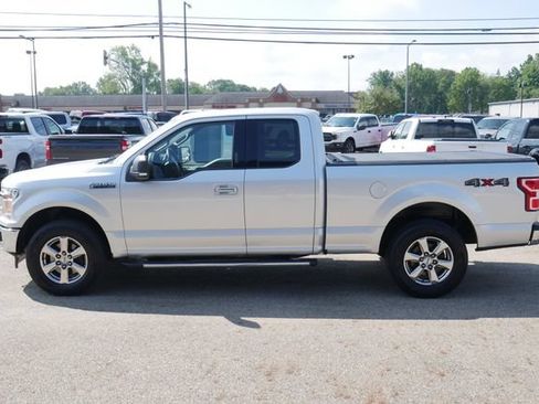 Used 2018 Ford F150 XLT w/ Equipment Group 302A Luxury AWD/4WD image 9