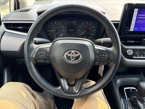 Used 2024 Toyota Corolla LE FWD image 14