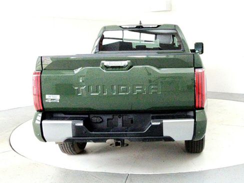 Used 2023 Toyota Tundra Limited AWD/4WD image 5