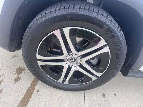 Used 2021 Mercedes-Benz GLS 450 GLS 450 image 10