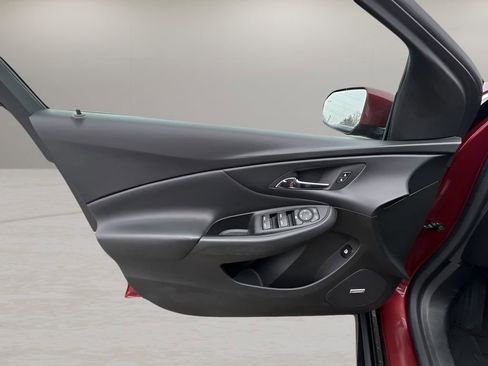 Certified 2017 Chevrolet Volt Premier w/ Driver Confidence II Package image 20