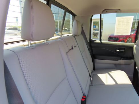 Used 2023 Honda Ridgeline RTL-E image 36