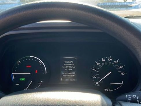 Certified 2024 Toyota Sienna LE image 14