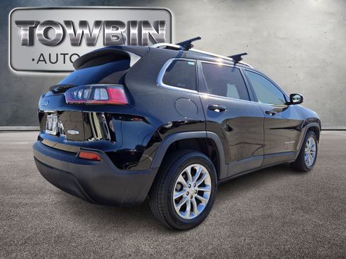 Used 2019 Jeep Cherokee Latitude w/ Popular Appearance Group image 4