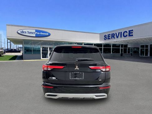 Used 2024 Mitsubishi Outlander SE FWD image 7